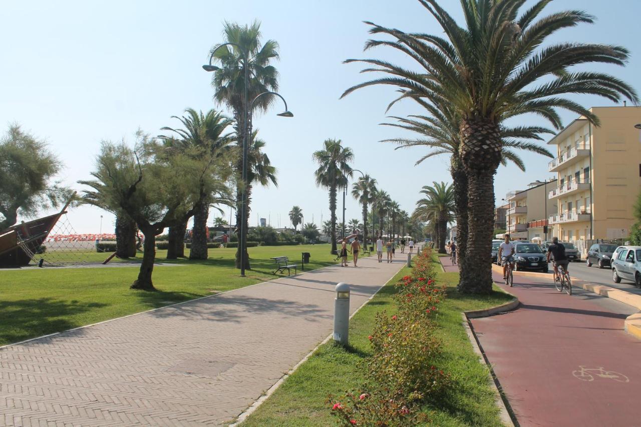 Apartmán Casa Rossella Porto SantʼElpidio Exteriér fotografie