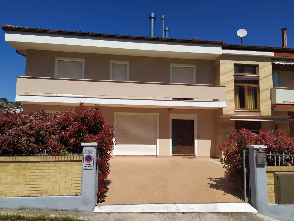 Apartmán Casa Rossella Porto SantʼElpidio Exteriér fotografie